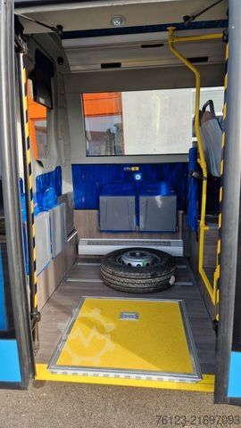 City bus IVECO Daily Heckniederflur Elektro City Stock