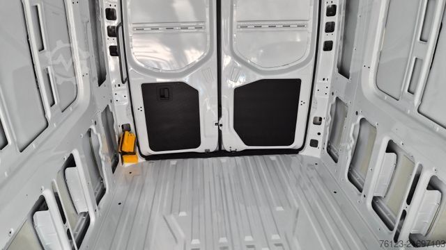 High top van MERCEDES-BENZ Sprinter III Kasten  519 CDI RWD 4x 4 Allrad