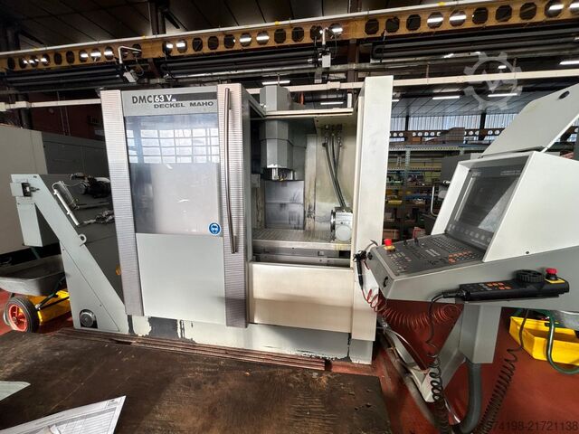 κατακόρυφο κέντρο κατεργασίας Deckel Maho DMC 63 V