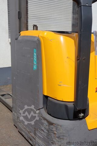 Carrello elevatore Jungheinrich EJC 214 