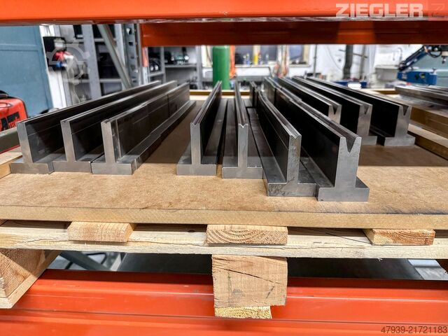 Hidraulikus CNC élhajlító prés DENER XF 30125