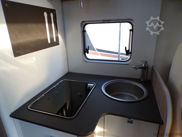 Half-integraal camper BÜRSTNER Limited T IT 727 G Hubbett, SAT, Markise