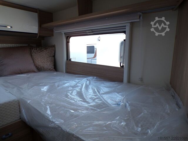 Half-integraal camper BÜRSTNER Limited T IT 727 G Hubbett, SAT, Markise