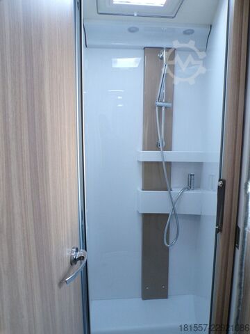 Half-integraal camper BÜRSTNER Limited T IT 727 G Hubbett, SAT, Markise