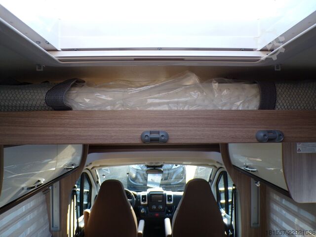 Half-integraal camper BÜRSTNER Limited T IT 727 G Hubbett, SAT, Markise