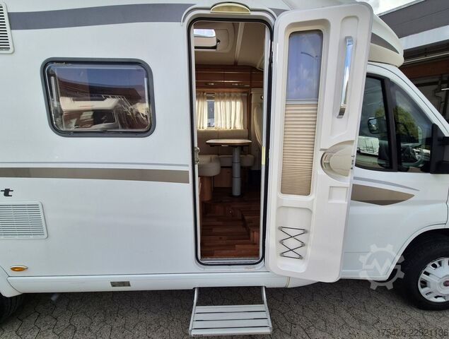 Halvintegrerad husbil HYMER/ERIBA Exsis-t 588 *Komfort-Line Paket*SAT + TV*