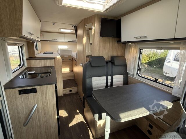 Half-integraal camper SUNLIGHT Adventure V 66 sehr gepflegt, SAT/TV, Rfk, Alu?
