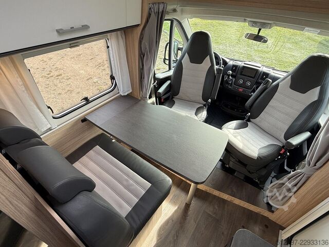 Half-integraal camper SUNLIGHT Adventure V 66 sehr gepflegt, SAT/TV, Rfk, Alu?