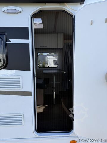 Half-integraal camper SUNLIGHT Adventure V 66 sehr gepflegt, SAT/TV, Rfk, Alu?