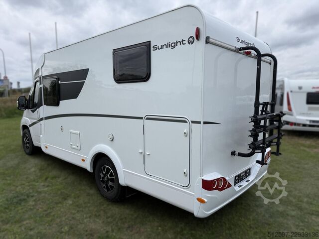 Half-integraal camper SUNLIGHT Adventure V 66 sehr gepflegt, SAT/TV, Rfk, Alu?