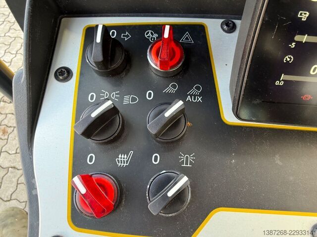 Walec jednobębnowy BOMAG BW100ADe-5 / Electric / KSG / LED / Neuwertig