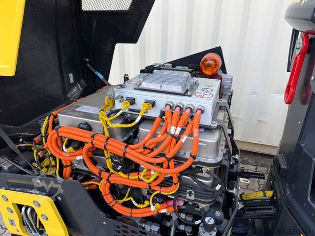 Walec jednobębnowy BOMAG BW100ADe-5 / Electric / KSG / LED / Neuwertig