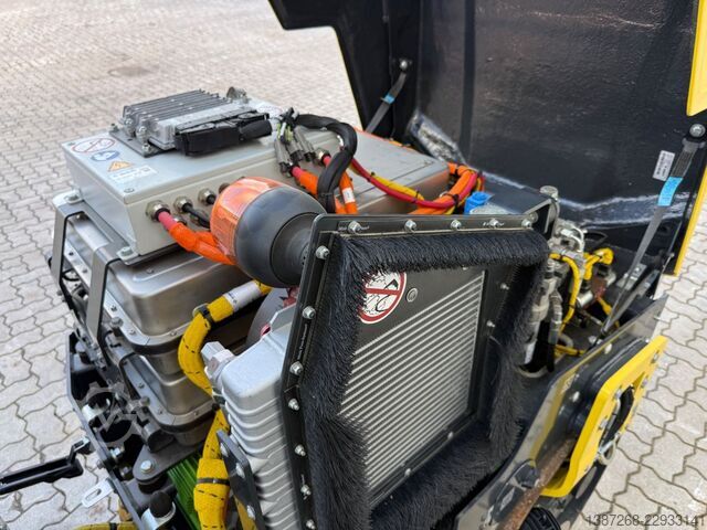 Walec jednobębnowy BOMAG BW100ADe-5 / Electric / KSG / LED / Neuwertig
