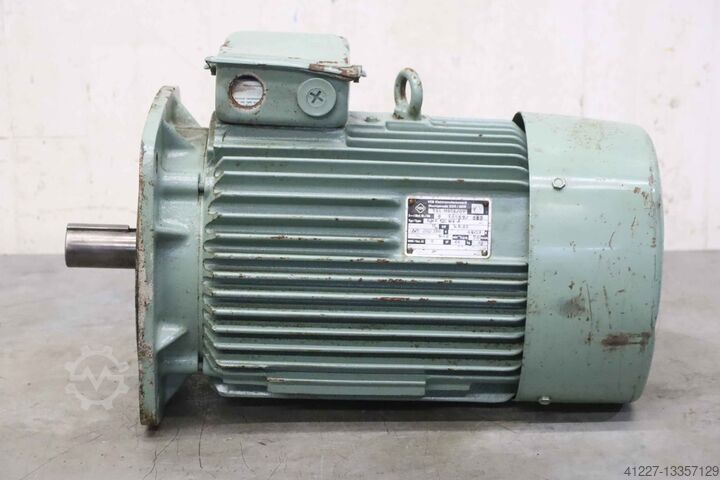 Moteur électrique 11 kW 1440 tr/min VEM KMR 132. M4 A