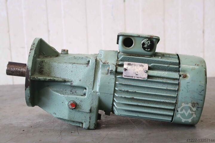 Geared motor 1.1 kW 330 rpm VEM** ZG1 KMR A 80 K 4