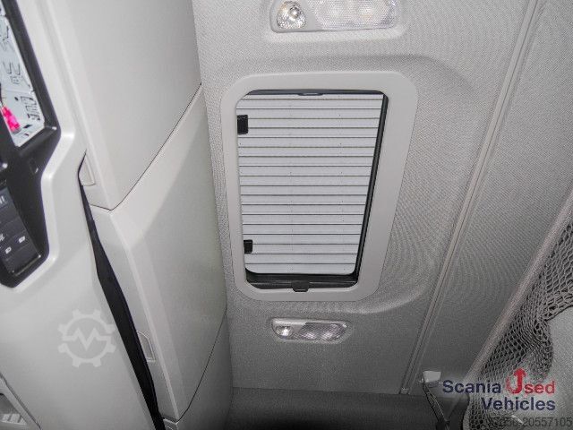 Standardni tegljač Scania R 460 A4x2NA - SUPER / Hydraulik -