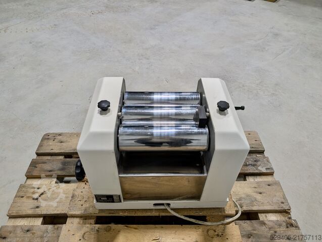 Üç merdaneli değirmen G.B.P Snc Italia R80