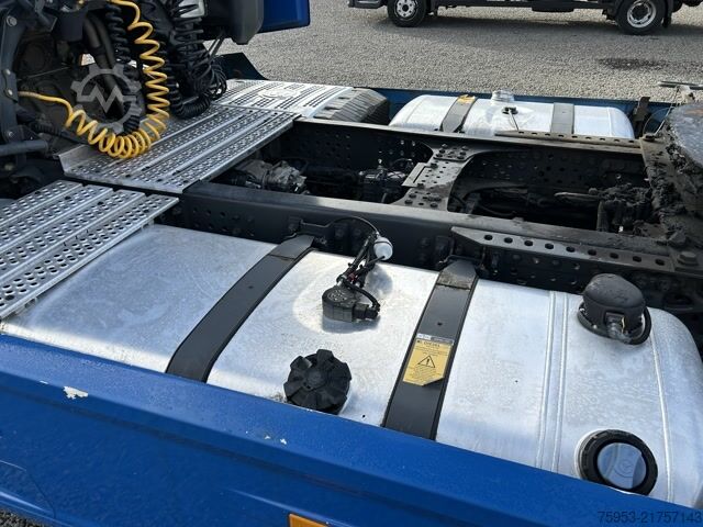 Standardní tahač Mercedes Benz 1851 LS Gigaspace Standklima Retarder