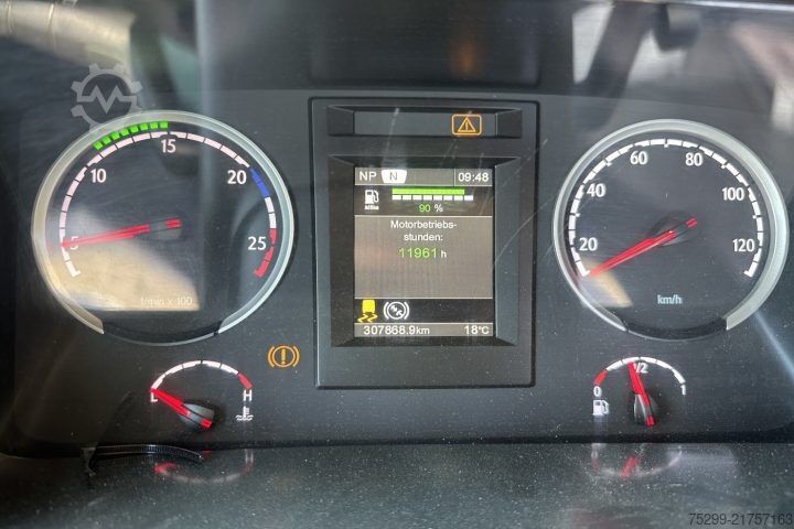 Sklápěcí nákladní automobil Scania P410 6x4 UT / Swiss-Vehicle