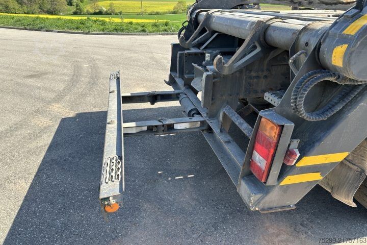 Sklápěcí nákladní automobil Scania P410 6x4 UT / Swiss-Vehicle