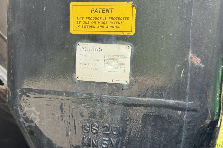 Grua montada em camião  215-3/40 für Hakengerät & BDF Twistlock