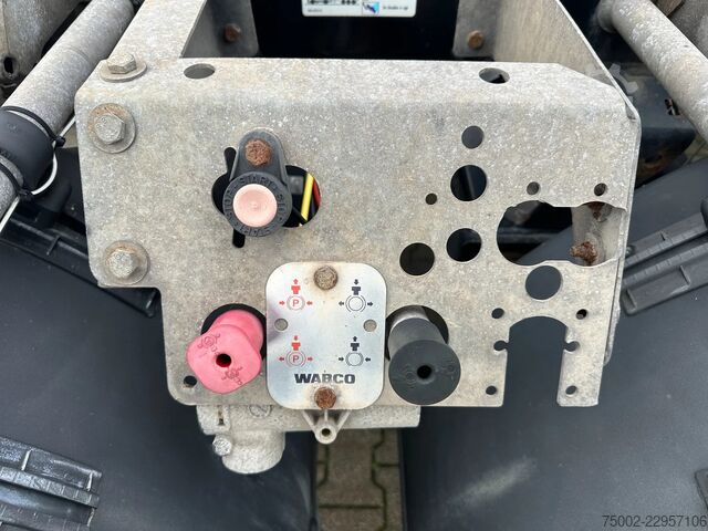 Transport kontenerowy D-TEC FLEXITRAILER TRACTION / ADR / SAF + discbrakes ...