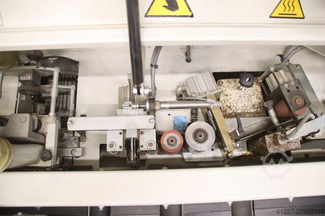 Plaqueuse de chants Holzkraft SCM Minimax ME 20
