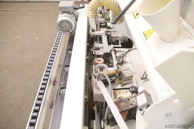 Plaqueuse de chants Holzkraft SCM Minimax ME 20