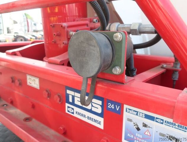 Silo yarı römork Kässbohrer Kippsilo SSK 60 60m³ Hydraulik Vakuumschaden