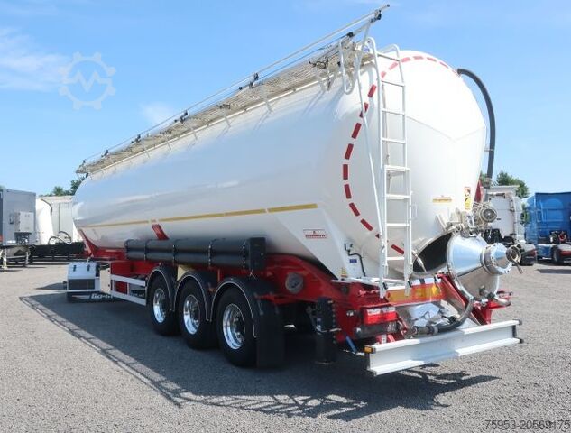 Silo semitrailer Kässbohrer Kippsilo SSK 60 60m³ Hydraulik Vakuumschaden