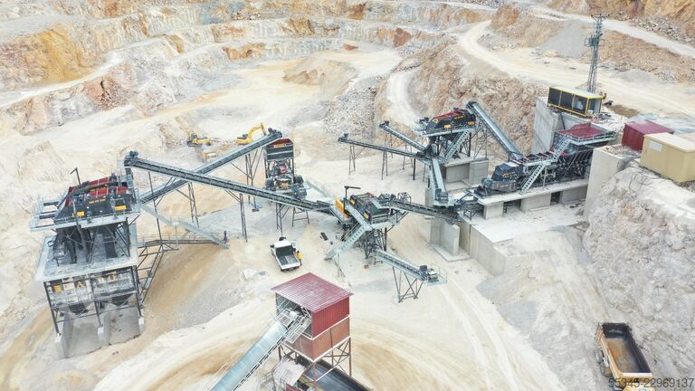 Statikus zúzóberendezés FABO Stationary Crushing Plant Stationary Crushing and Screening Plants