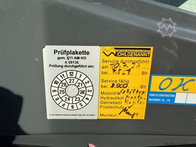 Chain excavator KOBELCO SK210 NLC-10 OQ70 Klimaautomatik 180 Grad