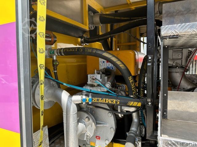 Speciale doeleinden vrachtwagen MERCEDES-BENZ 3238 SK Löschfahrzeug Rosenbauer ULF9000Mixmatik