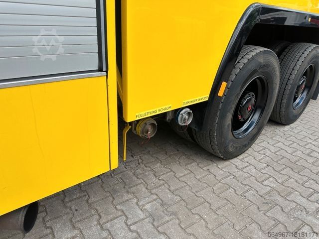 Camion à usage spécial MERCEDES-BENZ 3238 SK Löschfahrzeug Rosenbauer ULF9000Mixmatik