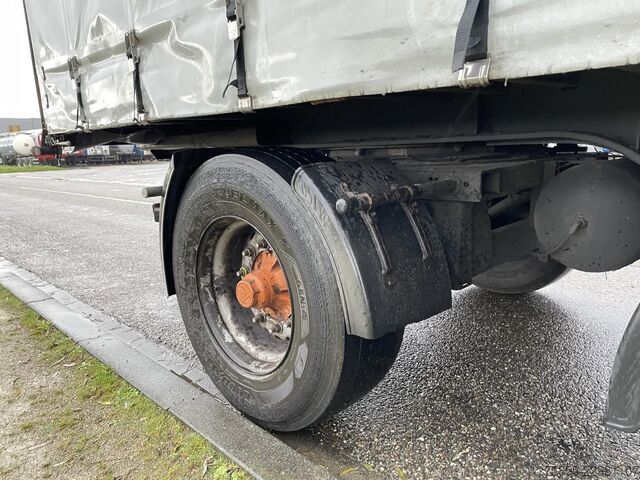 Schiebeplanen SYSTEM TRAILER Tautliner Kooiaap / Steering / Liftaxle / NL Tr...