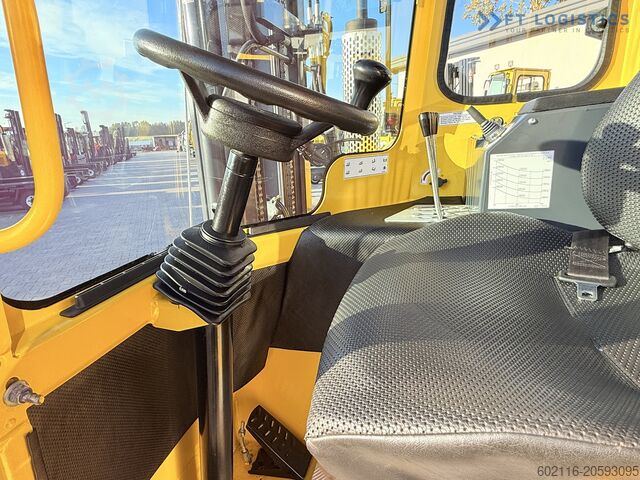 Carretilla elevadora multidireccional Combilift C3000 GAS TRIPLEX 4900 FREE LIFT CABIN