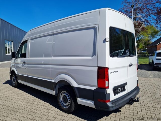 Dodávka s vysokou střechou VW Crafter 35 Kasten TDI MR L3H3 AHK KLIMA