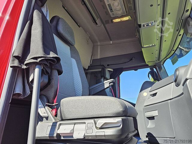 Standard-SZM RENAULT T 520