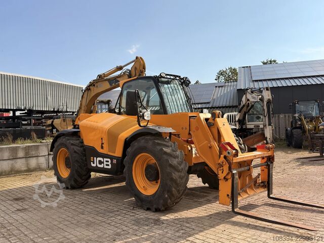 JCB 531-70 teleskopski utovarivač JCB 531-70 Telehandler