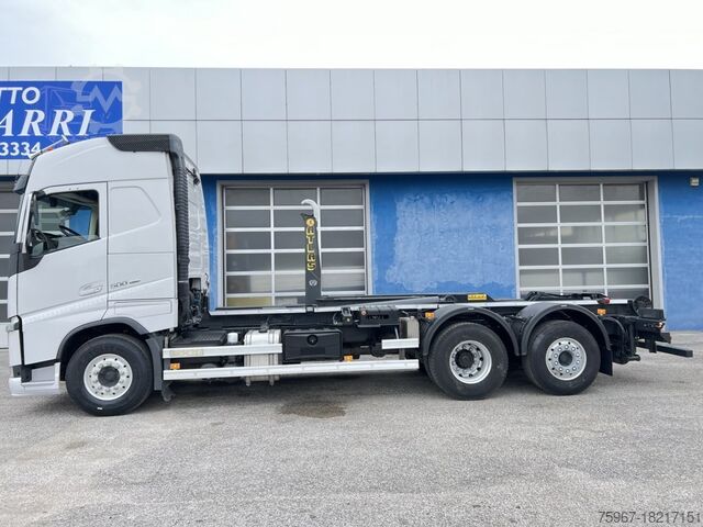 Afneembare vrachtwagen Volvo FH 500