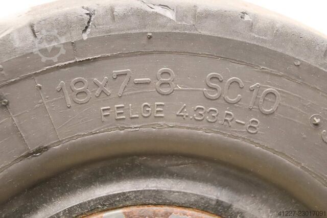 Vollgummi Reifen 2 Stück ROTA / Reifen Günther 18x7-8  4.33 R-8