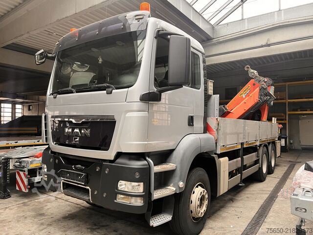 Autocarro con cassone fisso MAN Truck & Bus TGA08  TGS 26.440 6 x 4 BL mit Kran PK53002