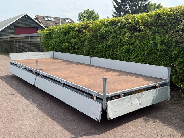 Hulco MEDAX-3 MEDAX-3 åbent lad, lasteevne 2610 kg, ladmål 610 cm x 201 cm (årgang 2014) Hulco MEDAX-3 MEDAX-3 Openlaadbak 2610KG Laadvermogen...