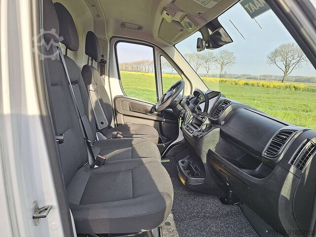 Στέισον βάγκον με ψηλή οροφή PEUGEOT BOXER 2.2 L4H2 Navi Automaat