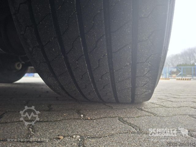 Open oplegger met zeil Schmitz Cargobull Curtainsider Mega