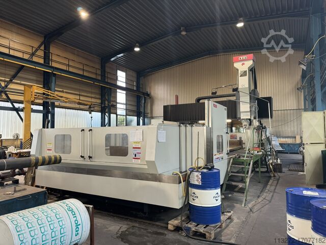 Machining centre Sanco SDL-7235