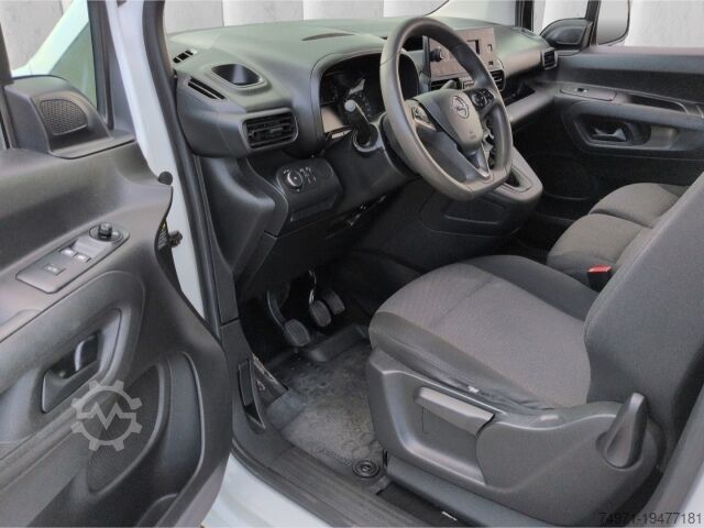 Bestelwagen Opel Combo Cargo XL Lang1.5 D Edition Temp PDC Klima USB BT
