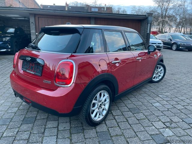 Bestelwagen MINI Cooper 100kw Automatik*Leder*PANO*ORIG. 18Tkm *