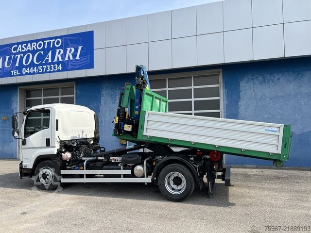 Kampós konténerszállító teherautó Isuzu F14 240