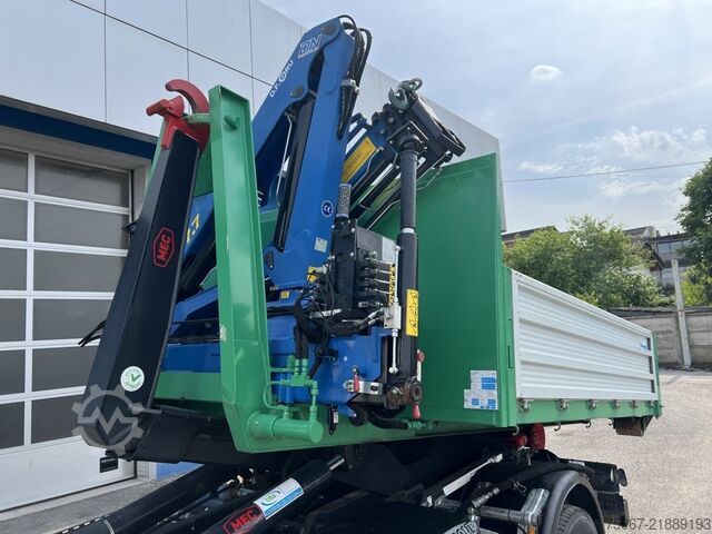 Kampós konténerszállító teherautó Isuzu F14 240